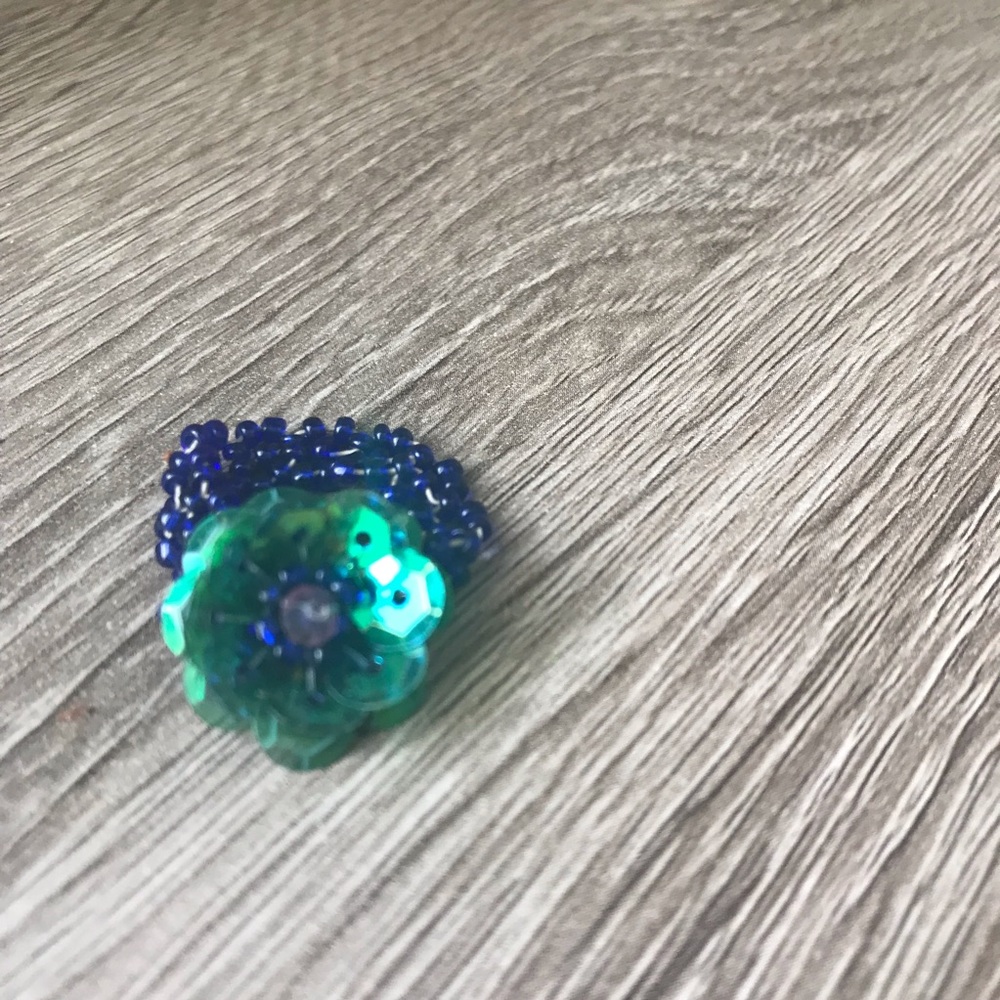 Blue Beaded Flower Ring 💦